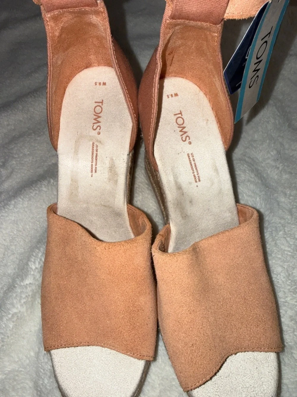 Toms Women's Marisol Beige Peach Suede Espadrille Wedge Sandal - Sz 9.5, NWOB